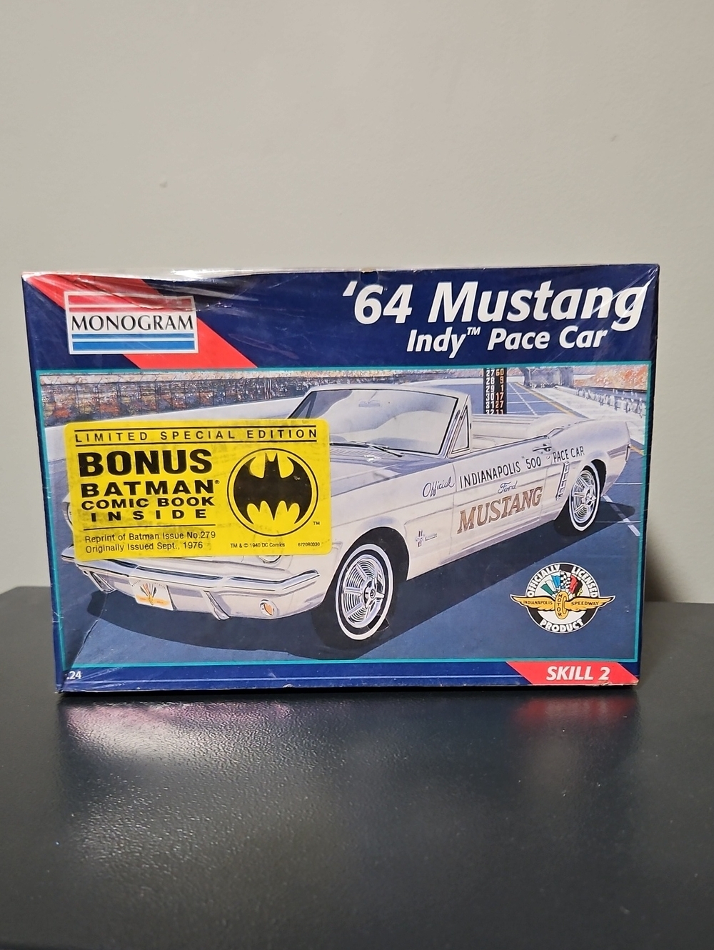 '64 Mustang Indy Pace Car Vtg Plastic Model Kit